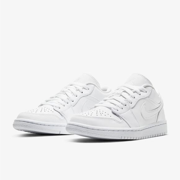 Nike Women’s Air Jordan 1 Low Triple White